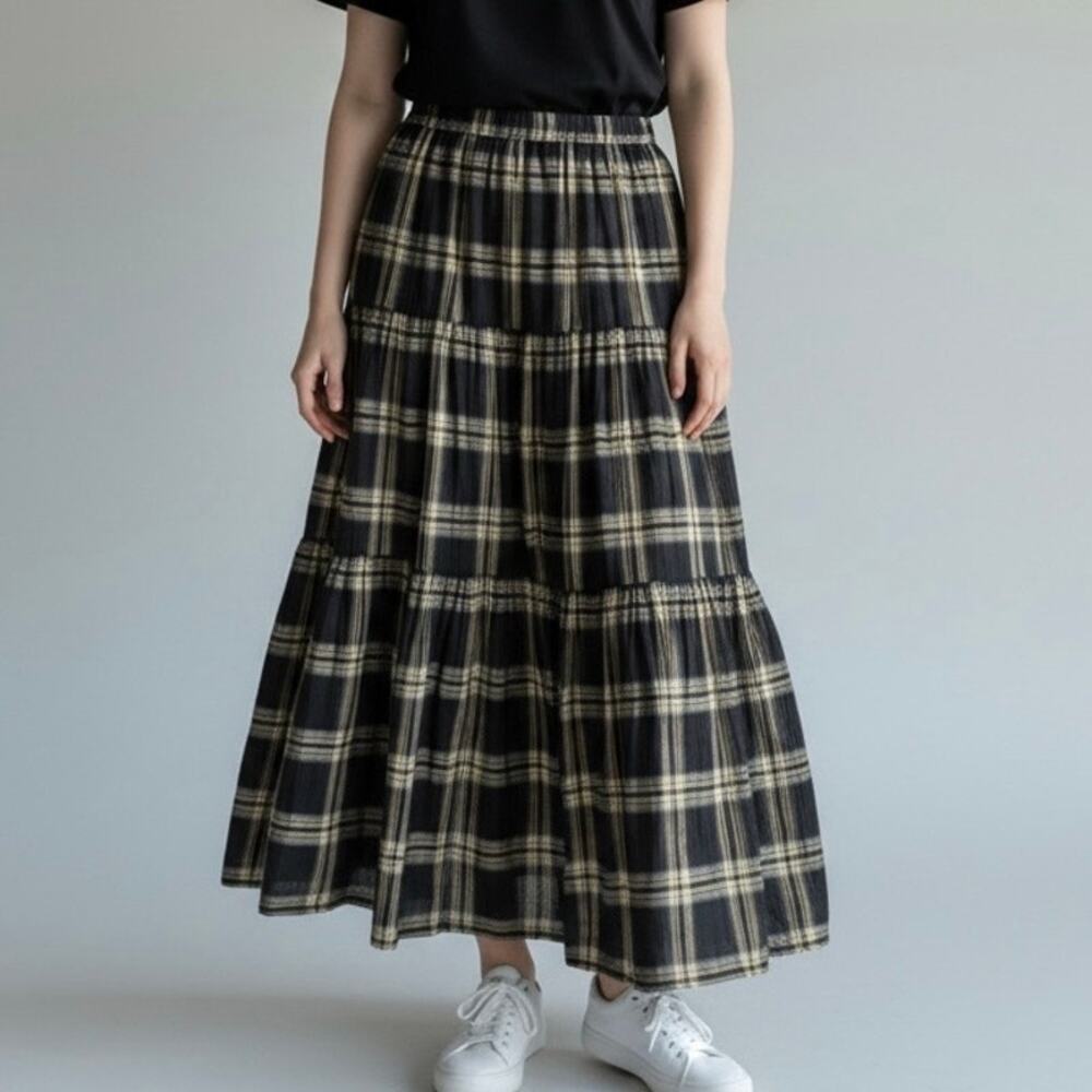 Cactus Flower Vintage Grunge Plaid Tiered Maxi Dress Women's Medium Black
